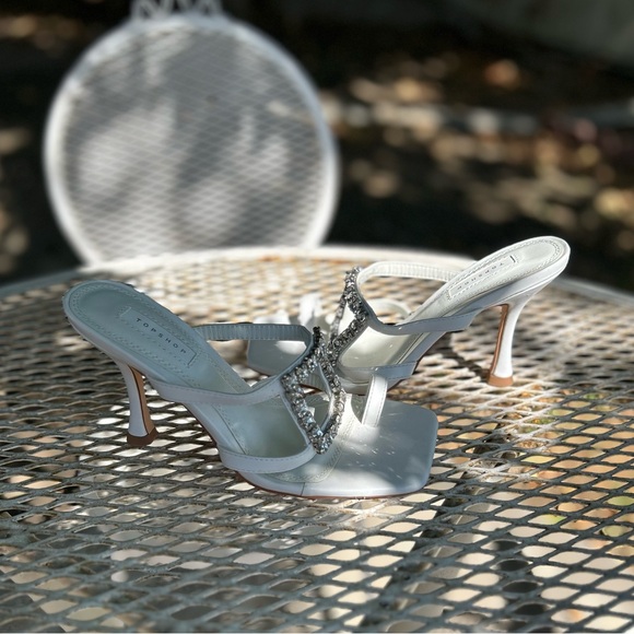 Topshop Shoes - Brand new Topshop slide